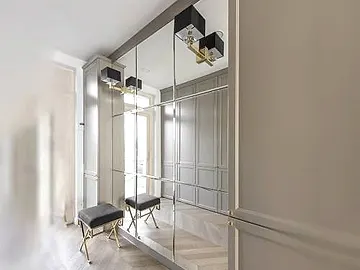 mirror tile feature wall in an interior setting