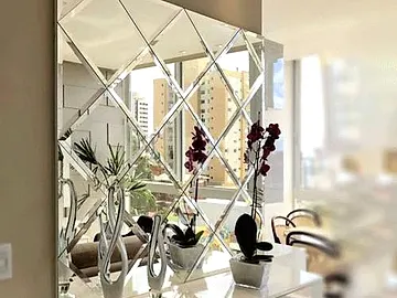 mirror tile feature design